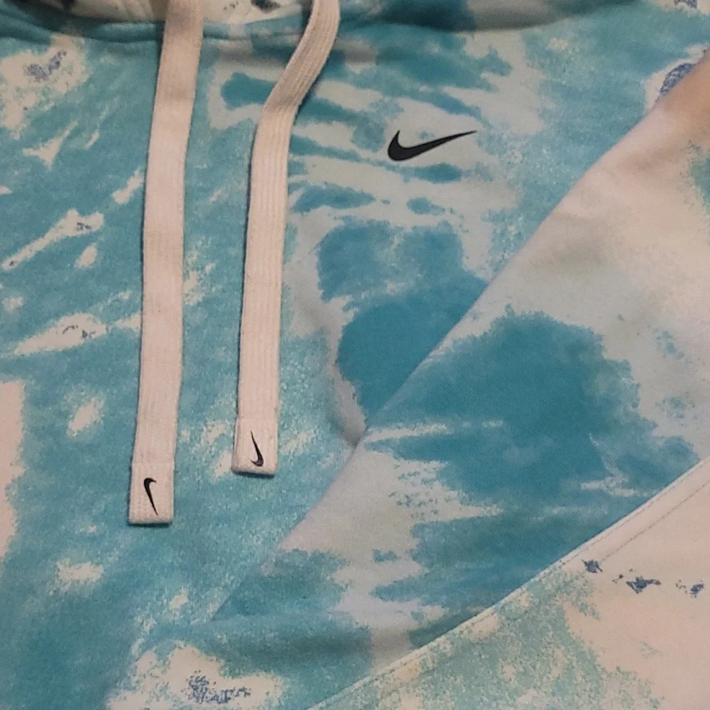 Nike Get Fit Women's French Terry Tie-Dye Training Hoodie - Blue - Size XS Retro